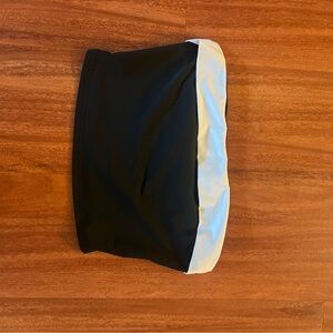 Black and White Strapless Top